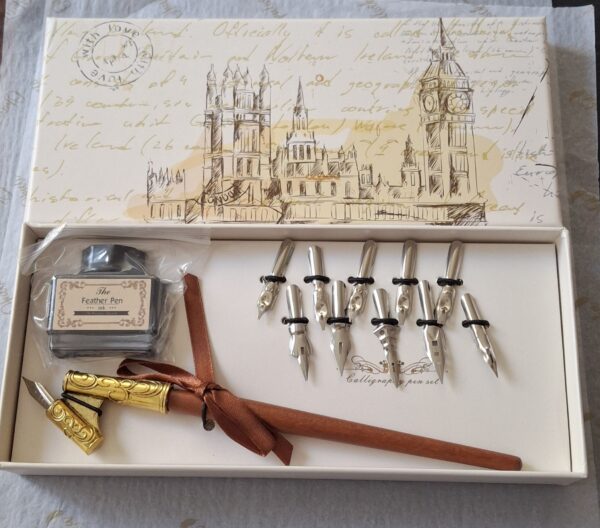 Kit para Caligrafía en caja 11 puntas